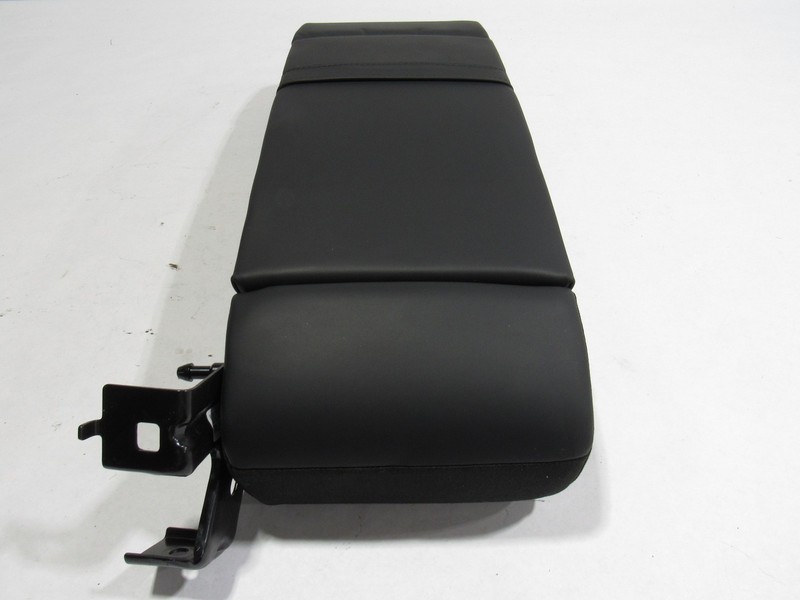18-20 Mercedes E63 S W213 2018 Rear Center Middle Seat Arm Rest Cup Holder :O