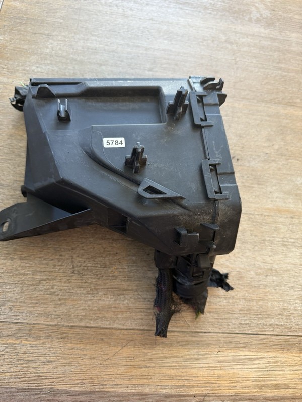2015 - 2021 JEEP RENEGADE 2.4L AUTO ENGINE FUSE BOXOEM