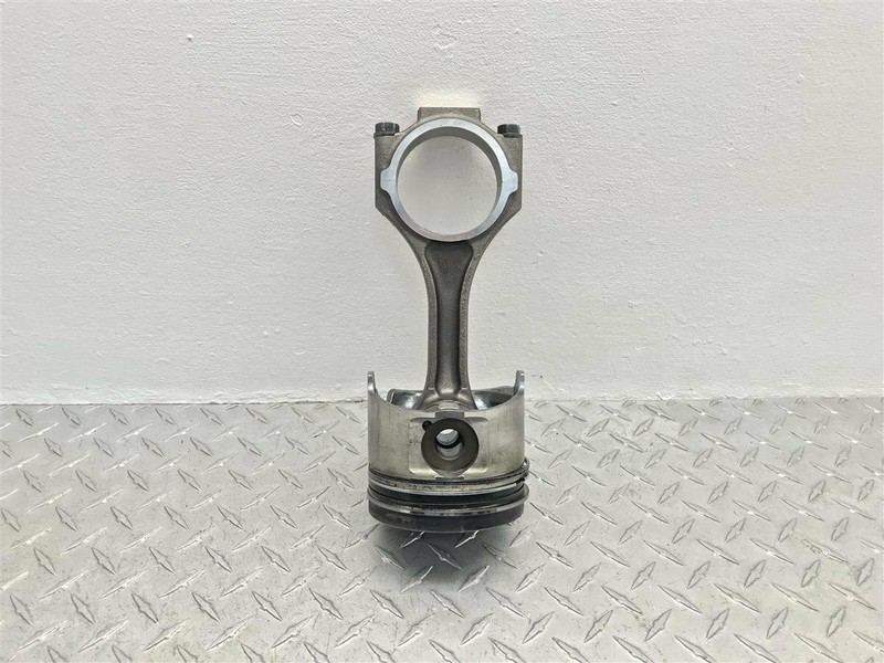 2004 CHEVROLET SILVERADO 2500 6.6L DIESEL PISTON #2 DRIVER SIDE OEM 97303756