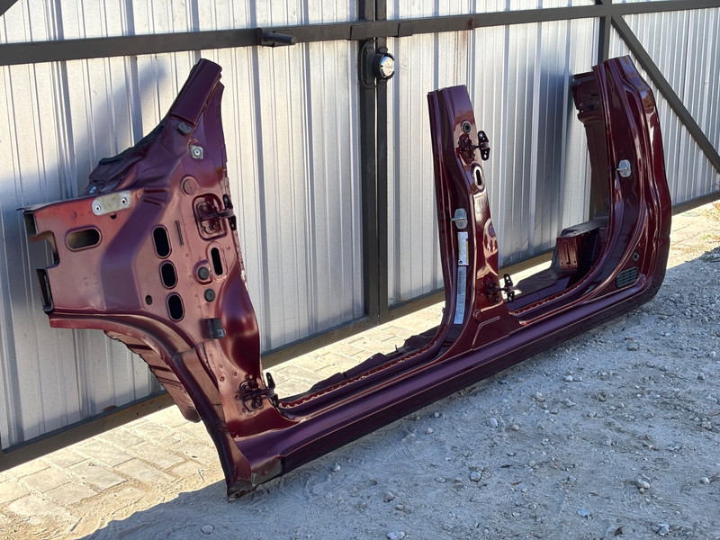 ✅ 2019-2026 RAM 1500 5th Gen CREW CAB OEM LEFT BODY SIDE CUT PANEL CABIN RED PRV
