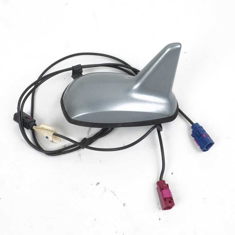 2007 - 13 Mercedes W221 S550 S600 Top Shark Fin Antenna Roof GPS A2218203275 OEM