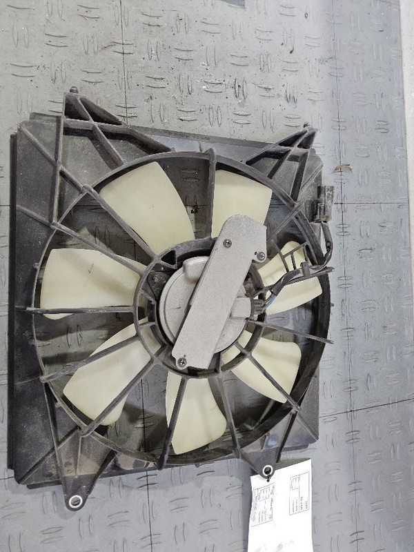 2013-2017 Honda Accord Condenser Fan Motor Fan Assembly 3.5L RH