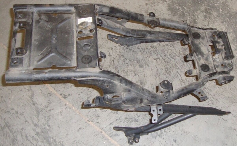 2006 Yamaha FZ6 FZ 6 FZ6-C F Z 6 600 Rear Sub Frame Back Support Mount Tail