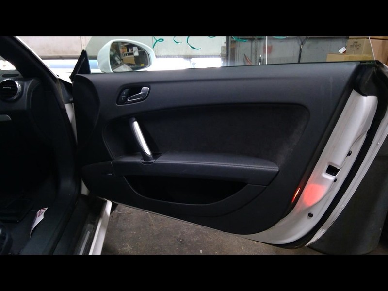 TT AUDI 2014 Passenger Right Front Door Trim Panel 1656742