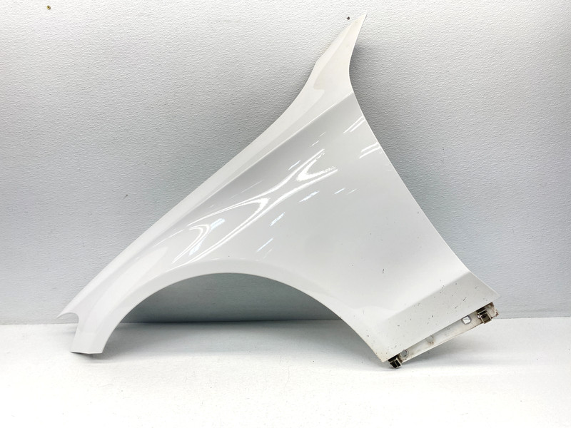 15-18 MERCEDES C300 W205 LEFT DRIVER FENDER PANEL WHITE OEM #A0.67