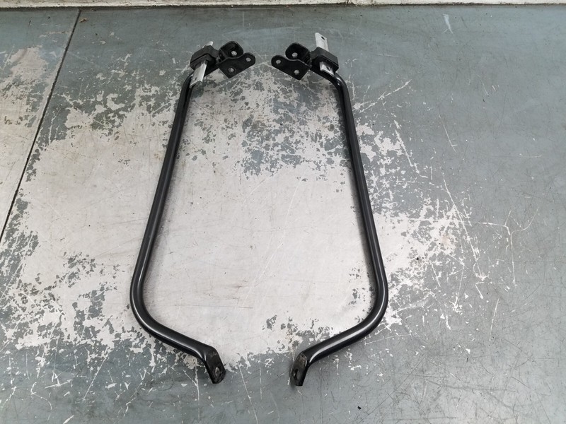 2018 17 - 23 Harley Davidson Street GlideSaddle Bag Lower Bars #5493 V4