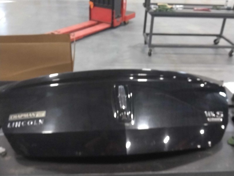 2013 Lincoln MKS Deck Lid Trunk Lid OEM DA5Z5440110A 117K Miles