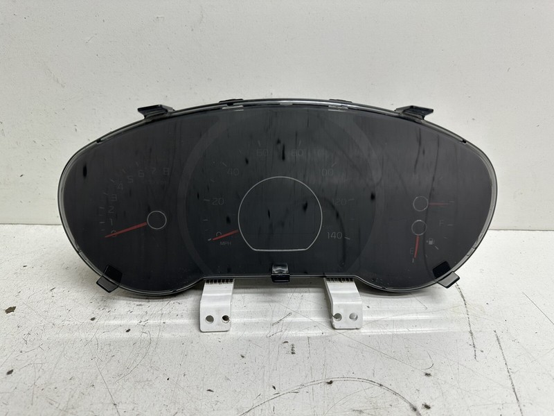 2011-2013 Kia Soul 1.6L M/T cluster speedometer tach gauges instrument panel oem
