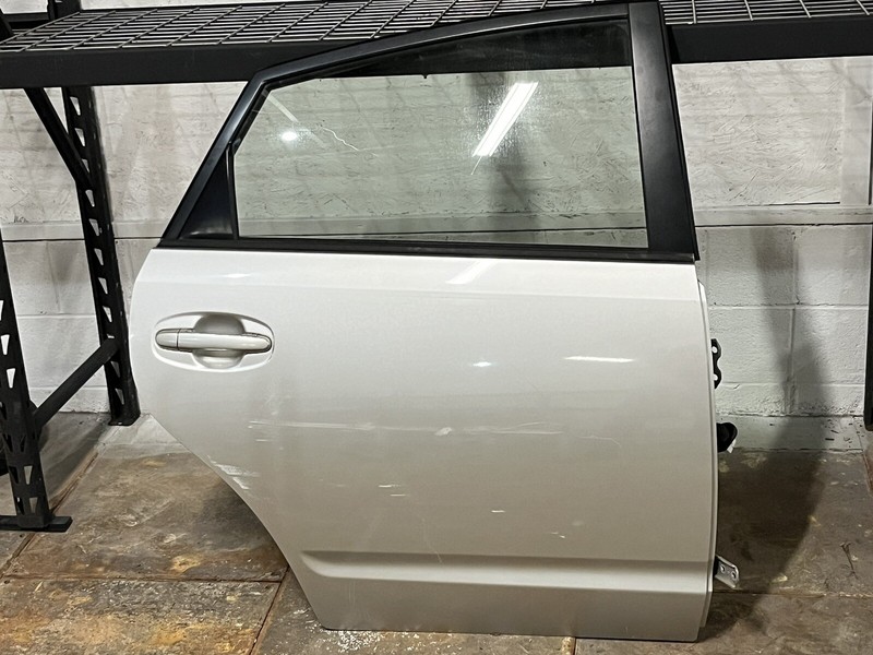 04-09 Toyota Prius Rear Right Side Door Assembly Silver