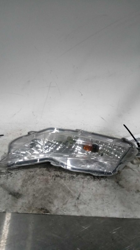 2017 Toyota Camry Left Turn Signal/Parking Light Assembly - Used, Black, 125K