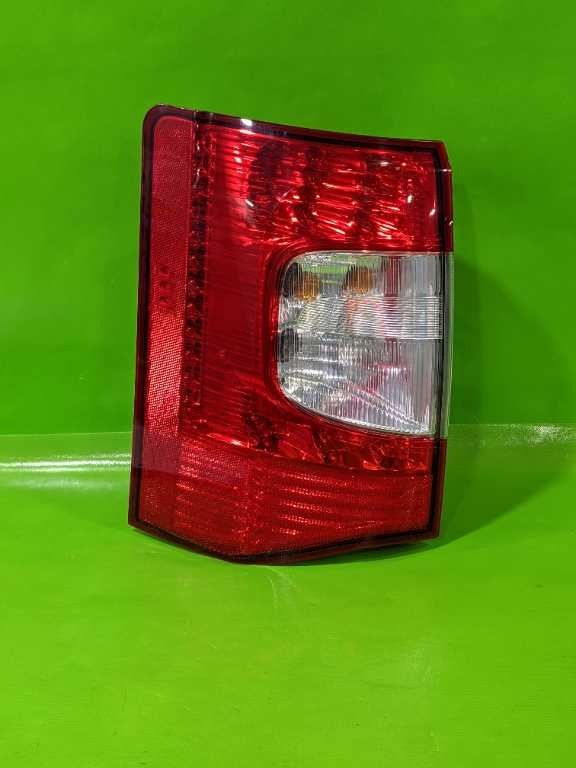 11-16 TOWN & COUNTRY DRIVER LEFT TAILLIGHT LAMP OEM 4371-64