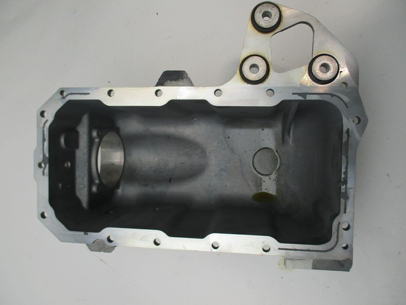 850248A2 Mercury Mariner Outboard 150 Hp DFI Air Plenum