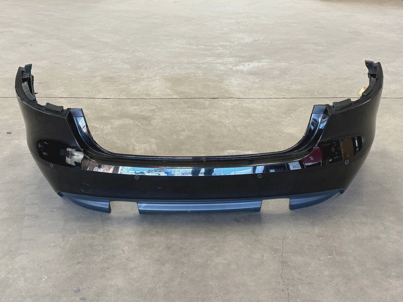 ⭐2016-2020 JAGUAR XF COMPLETE REAR BUMPER COVER PANEL W/ PDC BLACK OEM LOT2718