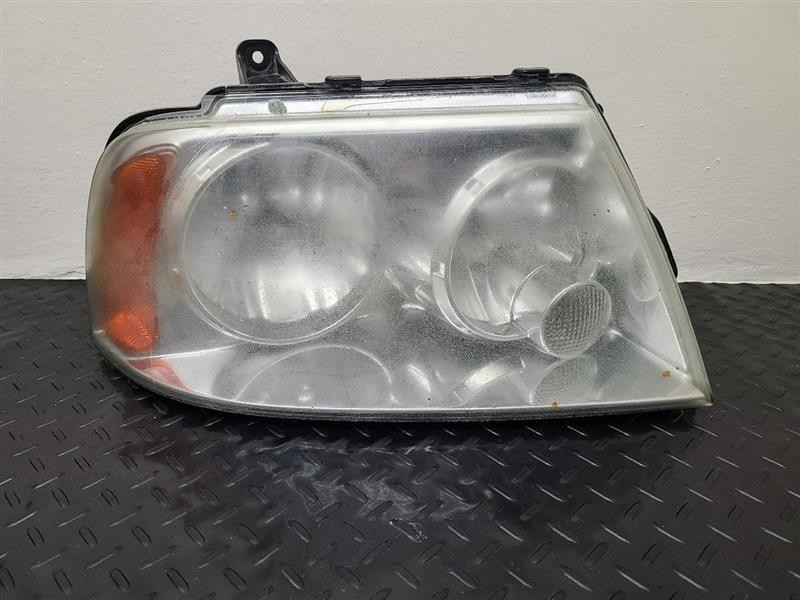 03-06 Lincoln Navigator Right Passenger Halogen Headlamp Assm OEM 6L7Z-13008-AA