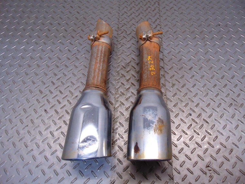 2013-2018 DODGE RAM 1500 4WD REAR RH & LH SIDE EXHAUST SYSTEM TAIL PIPE TIP OEM