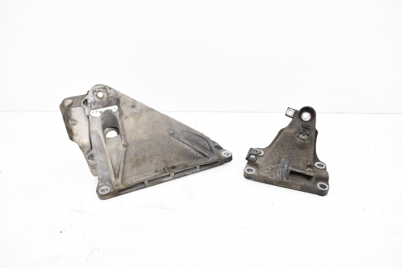 2009 BMW E90 328xi N51 Engine Mount Bracket Set Pair Left Right OEM KW75