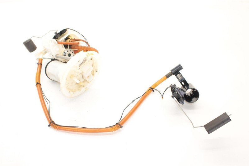 15-20 BMW M4 Fuel Pump 228469304