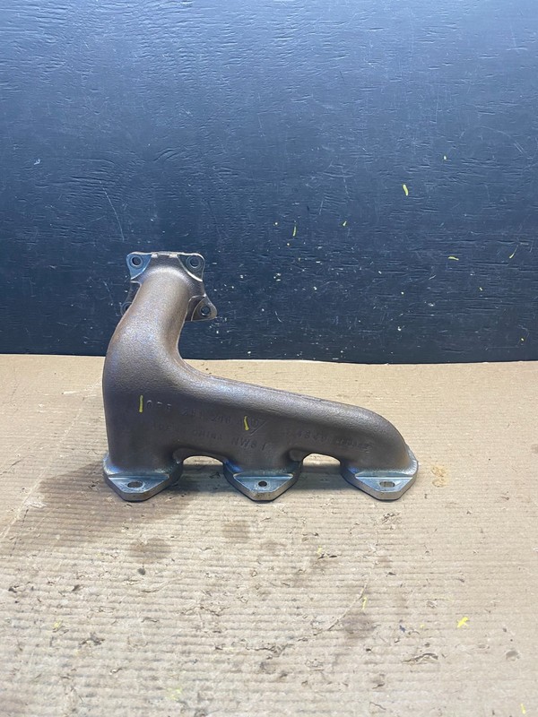 20-24 Porsche 992 911 Carrera GTS Turbo S 3.0L 3.7L Right Exhaust Manifold R2482