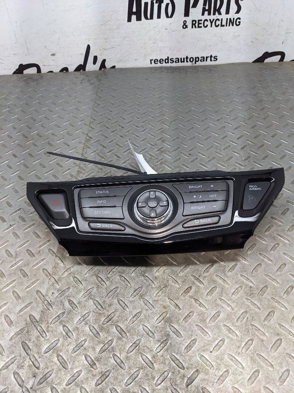 Info-GPS-TV Screen Control Screen Dash Mounted Fits 13-16 PATHFINDER 1159747