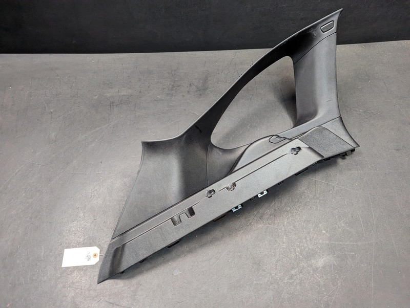 Rear Left C Pillar Upper Trim Panel 2018 BMW X1 51437332819 2016 2017 2019- 2021