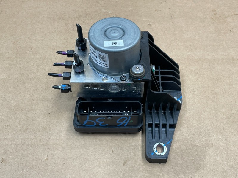 2025 25 Kia K4 ABS Anti Lock Brake Pump Module Unit 1639 OEM