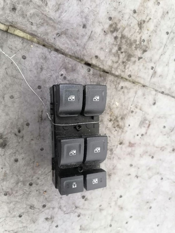 Driver Front Door Switch Driver's Window Crew Cab Fits 15-22 CANYON 1761788