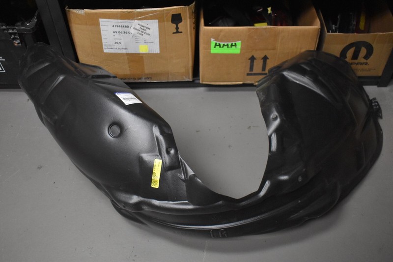 2016 DODGE CHALLENGER FENDER LINER FACTORY OEM