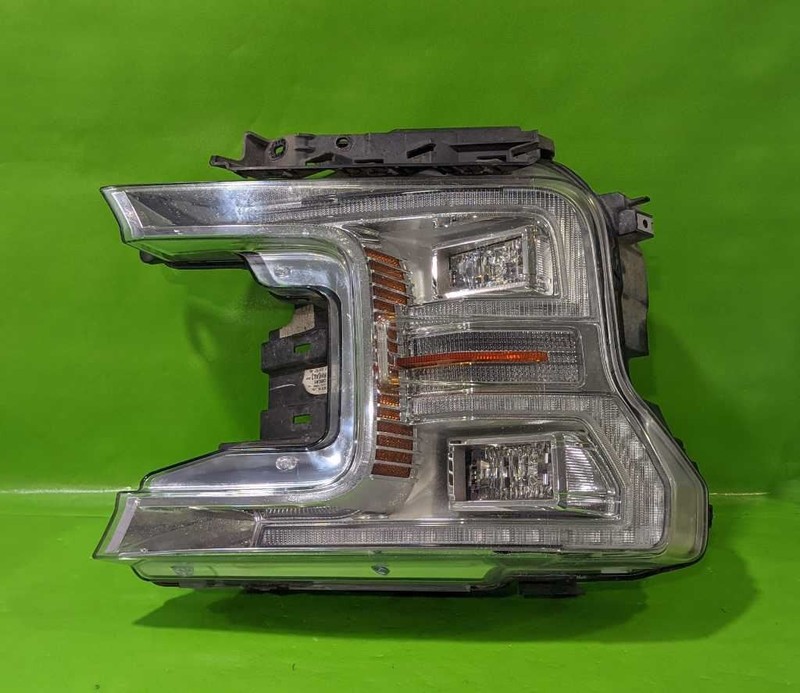 18 19 20 FORD F150 PASSENGER RIGHT LED HEADLIGHT LAMP OEM 4601-91