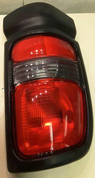 94 95 96 97 98 99 00 01 DODGE RAM 1500 PICKUP L. TAIL LIGHT W/SPORT PACKAGE