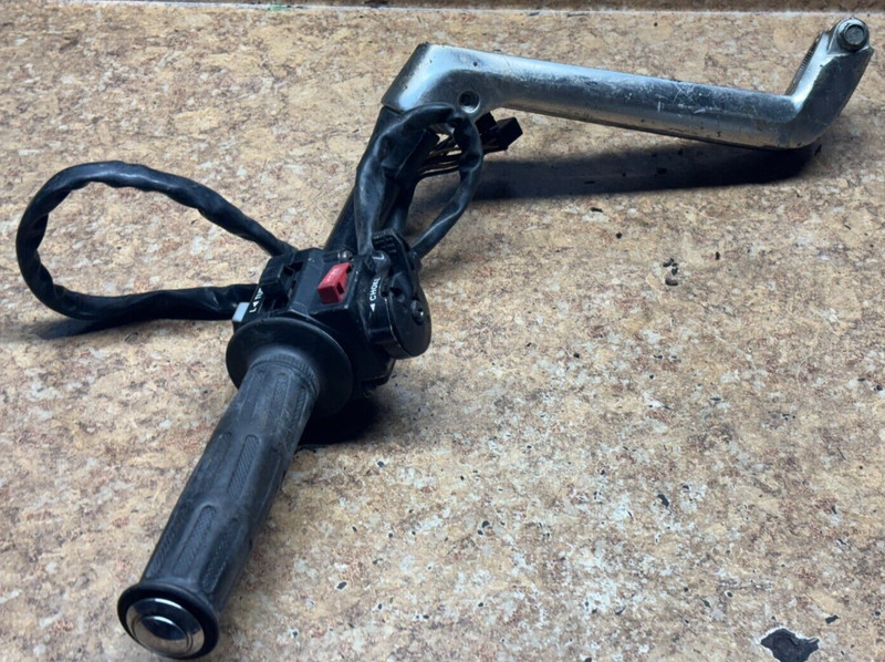 1987 Yamaha XVZ 1300 Controls Left Handlebar & Switches Venture Royal 1986 A9