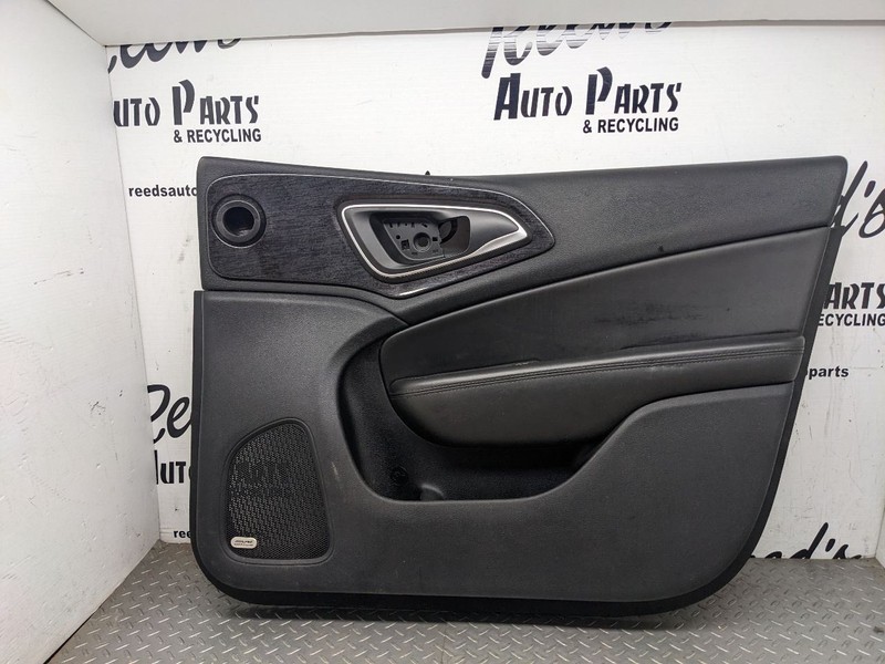 2015 2016 2017 Chrysler 200 Passenger Right Front Door Trim Panel 1169938