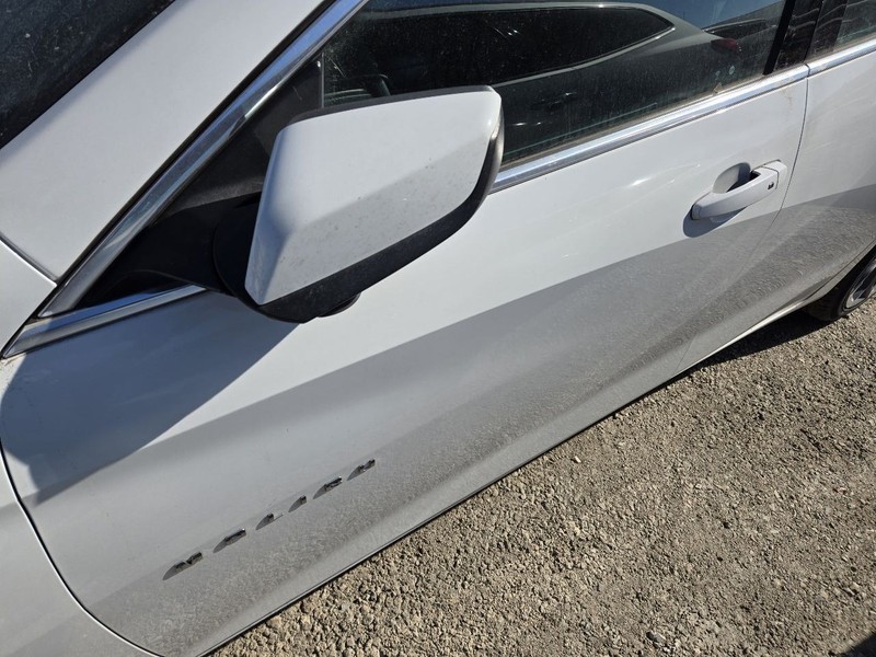 Driver Front Door Driver Only Automatic Up And Down Fits 16-25 MALIBU 3656497