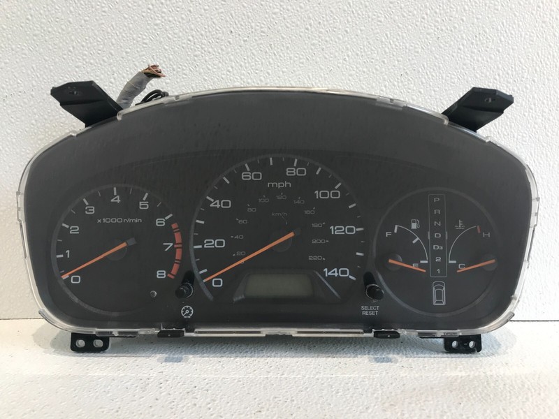 02-04 HONDA ODYSSEY Speedometer Instrument Cluster Gauges Tachometer OEM