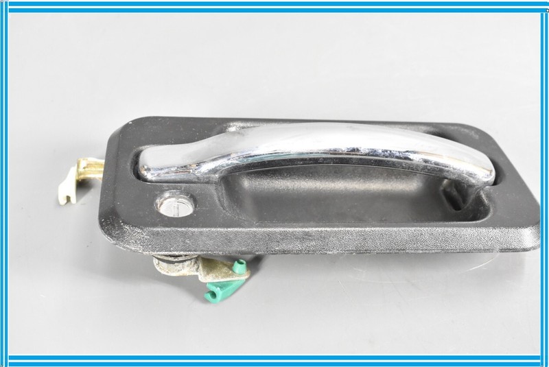 2003-2008 HUMMER H2 FRONT LEFT DRIVER SIDE EXTERIOR DOOR HANDLE OEM