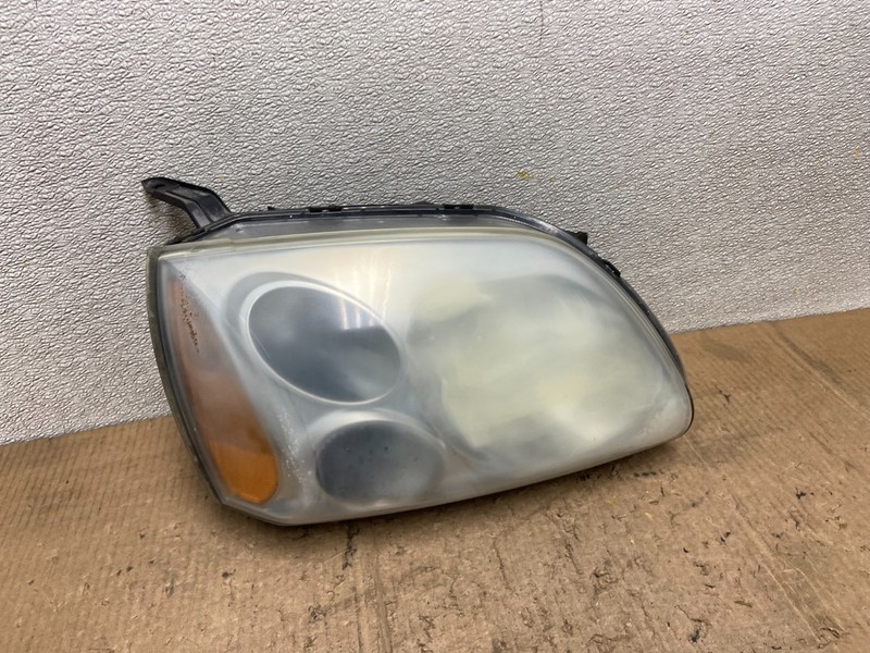 2004 to 2009 Mitsubishi Galant Right Passenger Headlight Halogen Oem AA8472 DW