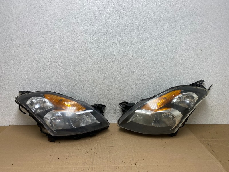 Sedan 2007 2008 2009 Nissan Altima Left+Right Set Headlights AE6053 DW