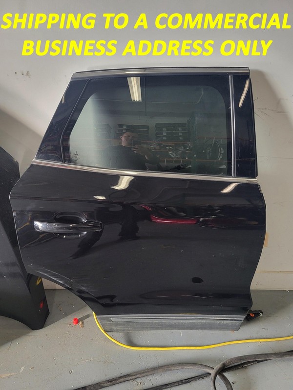 Used Oem Lincoln Right Passenger Rear Door for 2015-2019 MKC