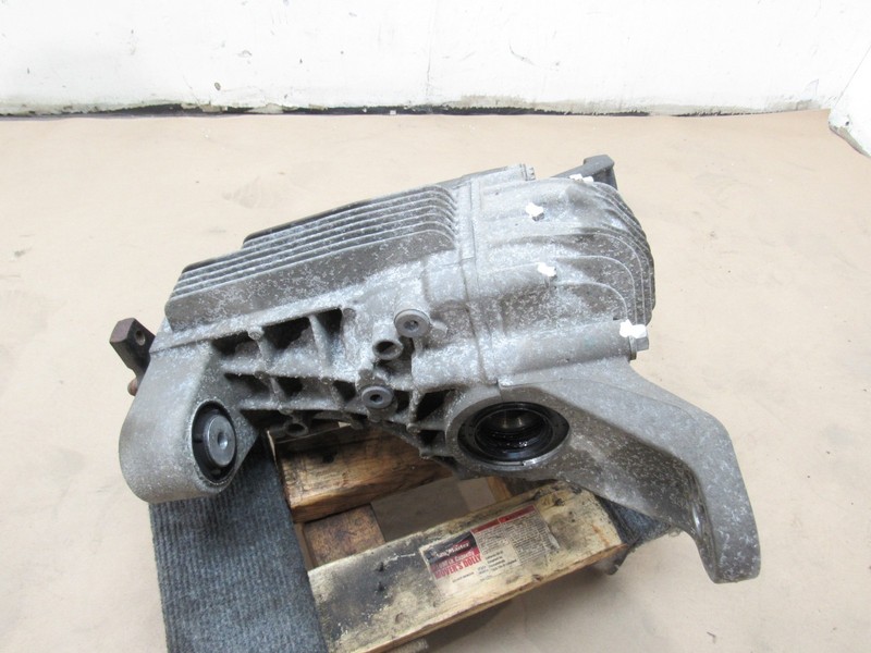 Mercedes R350 W251 2011 3.5L AWD Rear Differential Axle Carrier 3.70 06-13 ;