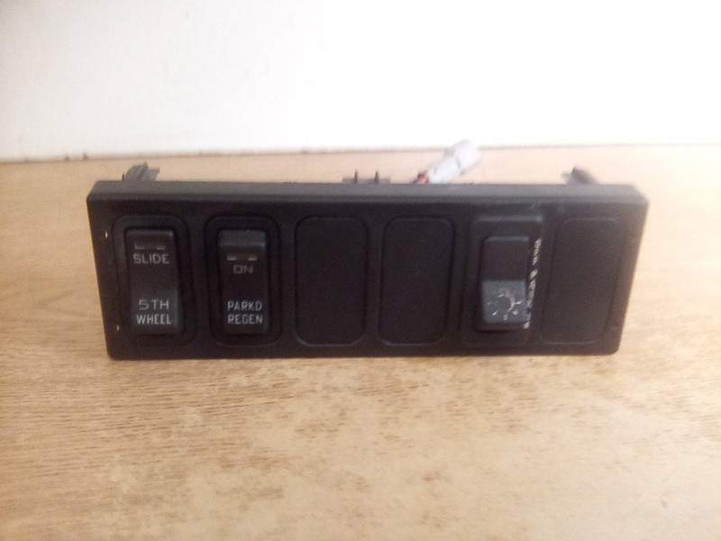 International Prostar 3575432C5 Dash Switch Panel "READ DESCRIPTION"