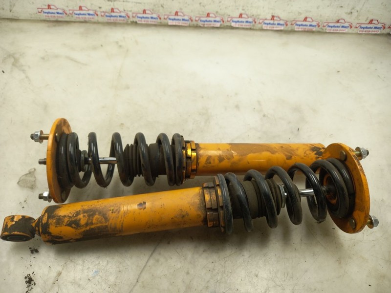 90-94 LEXUS LS400 FRONT STRUT SET OF COIL OVERS WITHOUT AIR SUSPENSION