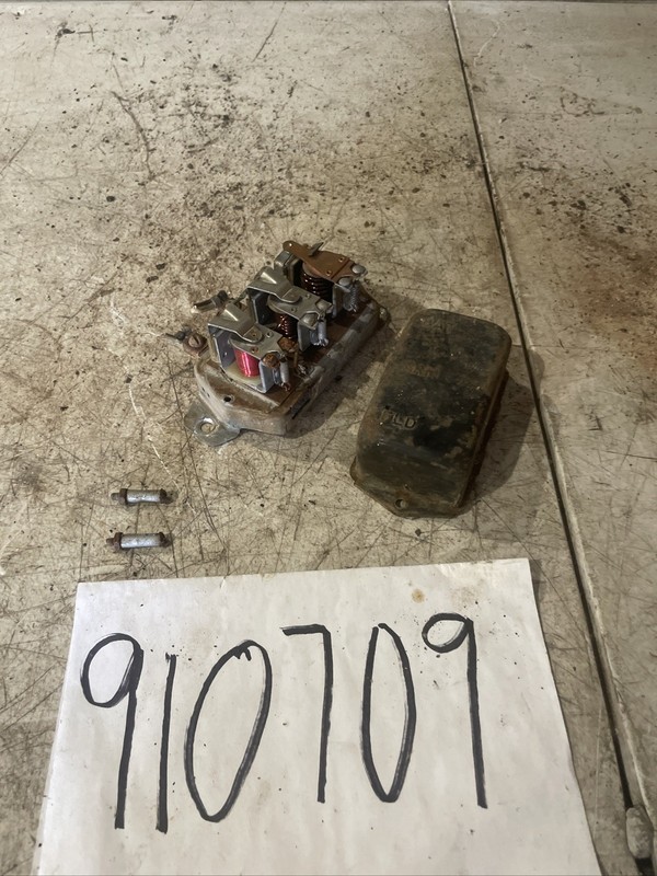 1960-1964Studebaker Champ Voltage Regulator 12V 3-Terminal OEM