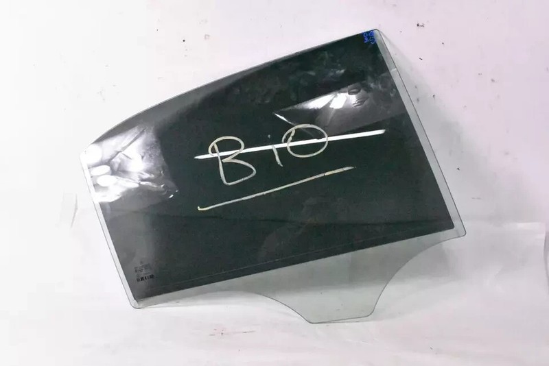 10-16 Mercedes W212 E350 E400 Rear Right Passenger Side Door Window Glass OEM
