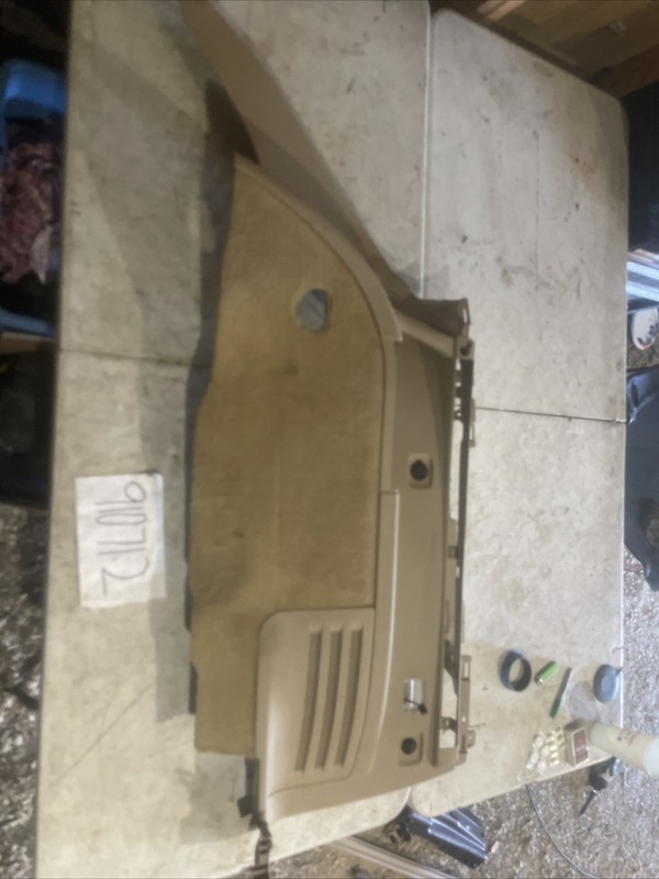 2004 - 2009 CADILLAC SRX REAR RIGHT HATCH PANEL 15217888