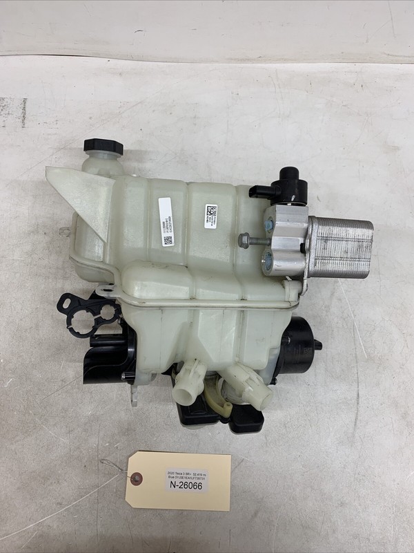 ⚡️17-23 TESLA MODEL 3 COOLANT OVERFLOW PUMP BOTTLE TANK RESERVOIR 26066 S12
