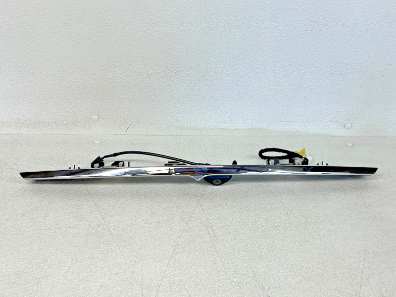 ⭐2014-2020 MASERATI QUATTROPORTE REAR TRUNK LID MOLDING W/ CAMERA OEM LOT2638
