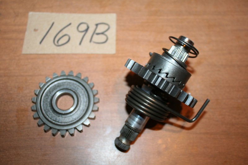 1988 Honda CR 80R Kickstart Spindle Gears Assembly 88