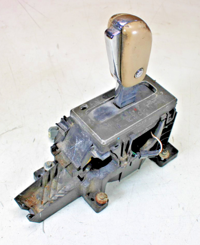 07-09 NAVIGATOR AUTOMATIC TRANSMISSION FLOOR SHIFTER GEAR SELECTOR 7L7P7J228AK