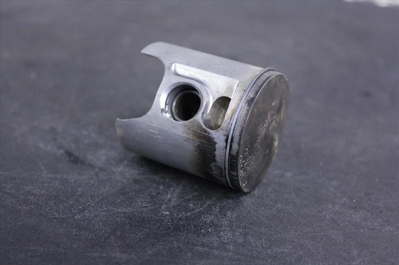 2001 YAMAHA YZ 80 PISTON YZ80 85 01