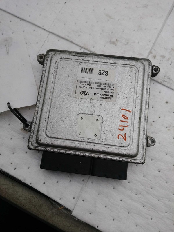 2008 KIA RONDO Engine Control Module ECM 2.4L OEM Used 128k Miles NJ25-24101