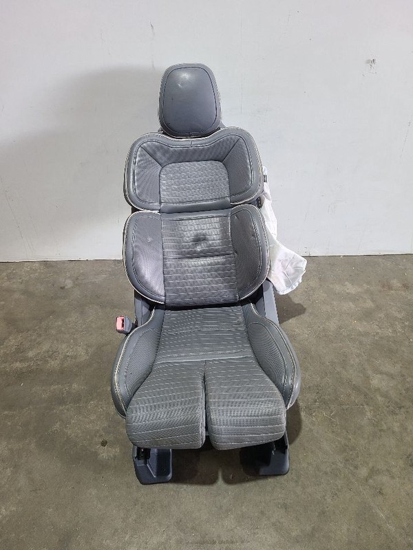 Driver Front Seat SRS Leather Electric Fits 18-19 NAVIGATOR 582226